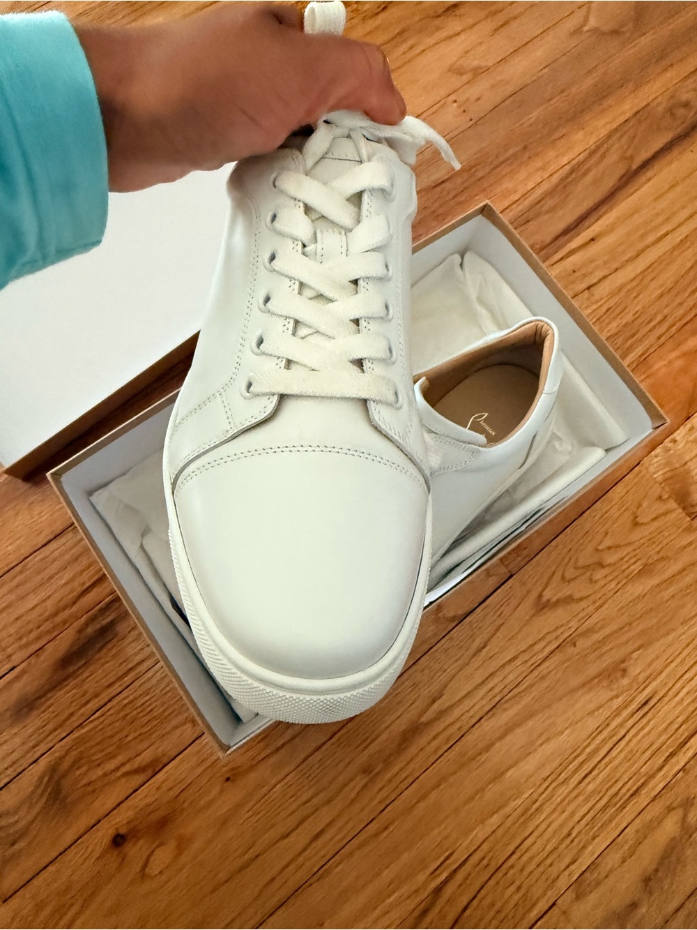 Christian Louboutin Sneaker Vieira in Size 40 - Picture 4 of 13